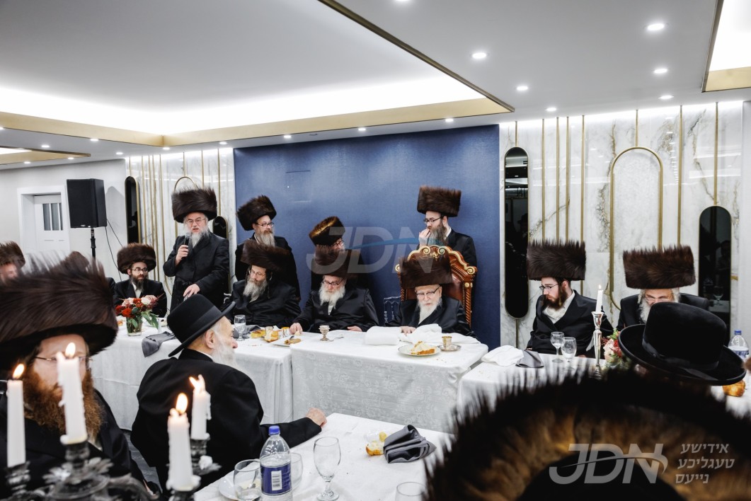 שמחת השבע ברכות פון אן אייניקל פון האדמו&quot;ר מסקווירא