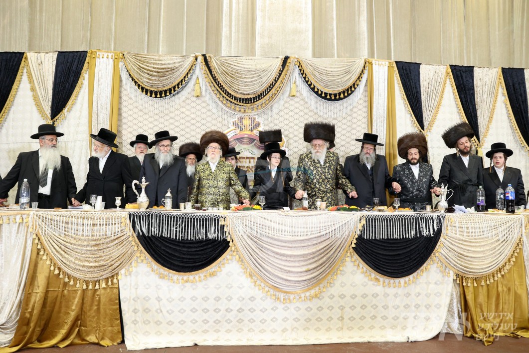 שמחת הבר מצוה בבית שאץ דראהביטש - זלאטשוב