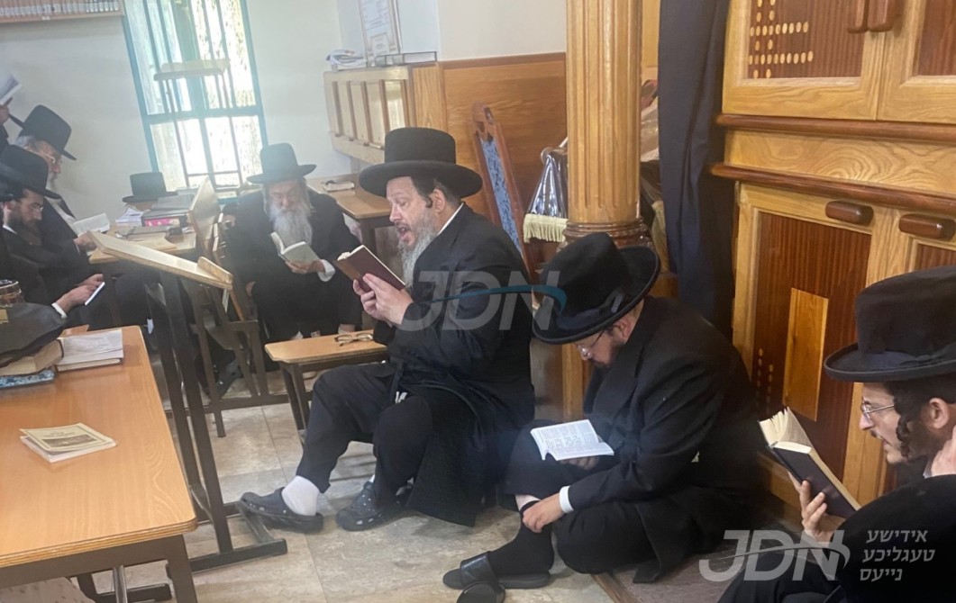 תשעה באב אין חצר הקודש באסטאן ביתר