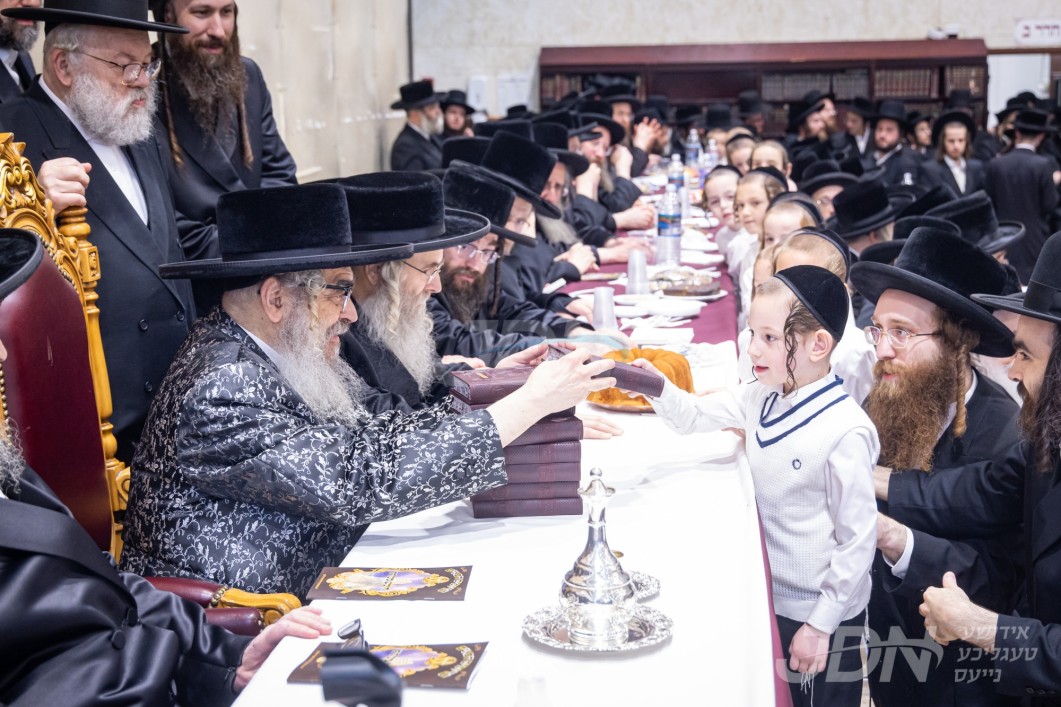 חומש סעודה אין תלמוד תורה סאטמאר אין בארא פארק