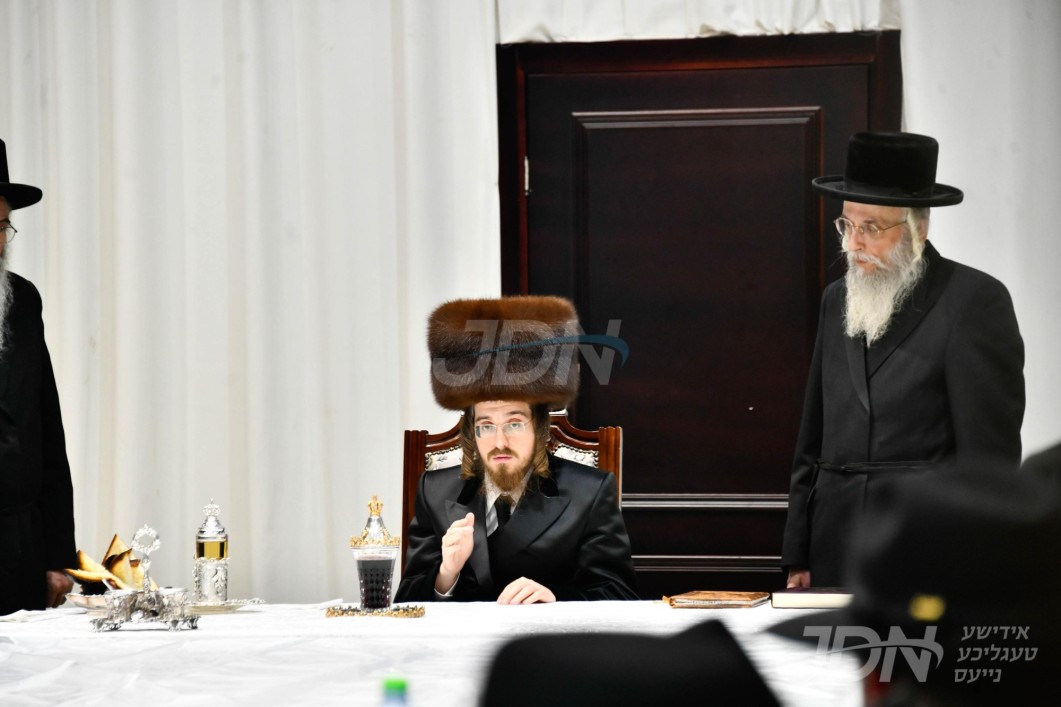 יארצייט פון הרה&quot;ק המגיד ממעזריטש זי&quot;ע ביי האדמו&quot;ר מסאדיגורה