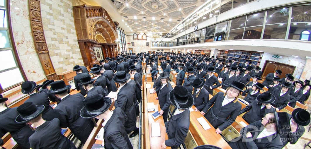 ביהמ&quot;ד הגדול דושינסקיא וועט פארדאפלט ווערן לקראת די ימים הנוראים בעז&quot;ה