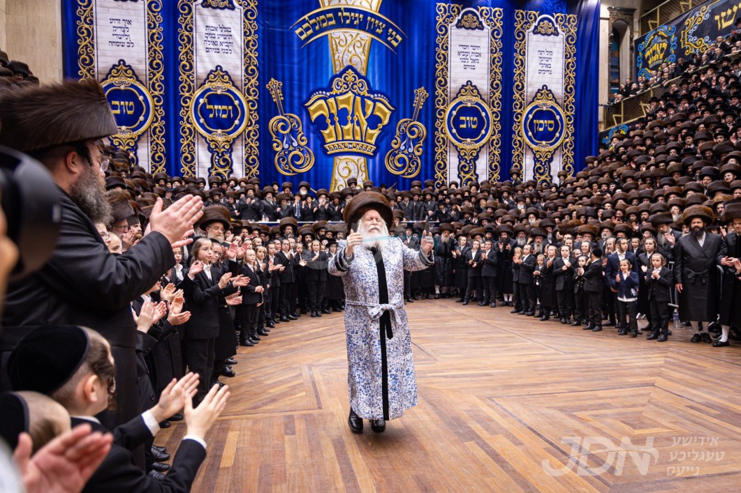 שמחת החתונה פון אן אייניקל פון האדמו&quot;ר מבאבוב