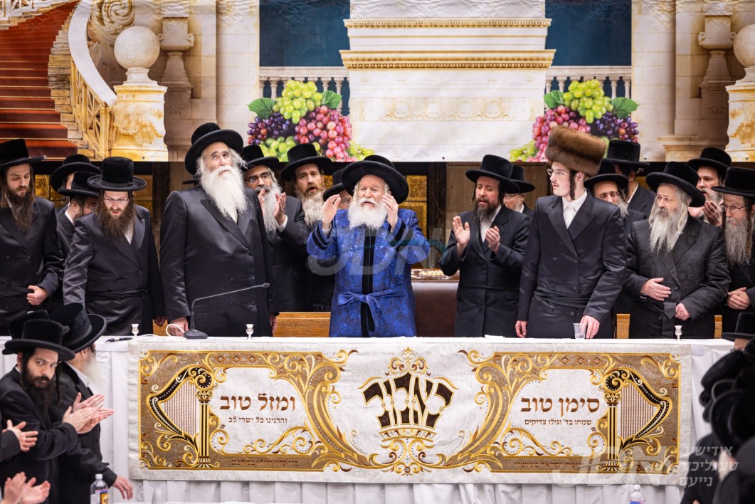 שמחת התנאים פון אן אייניקל פון האדמו"ר מבאבוב