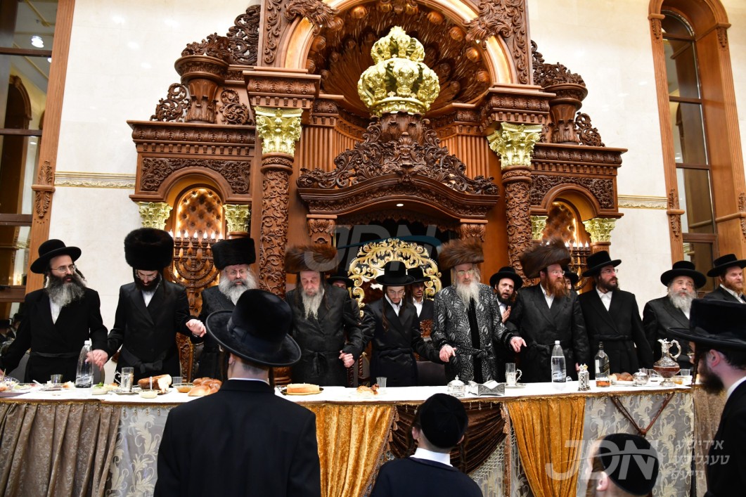 שמחת התנאים בבית זוועהיל - הארנסטייפל - לעלוב ניקלשבורג