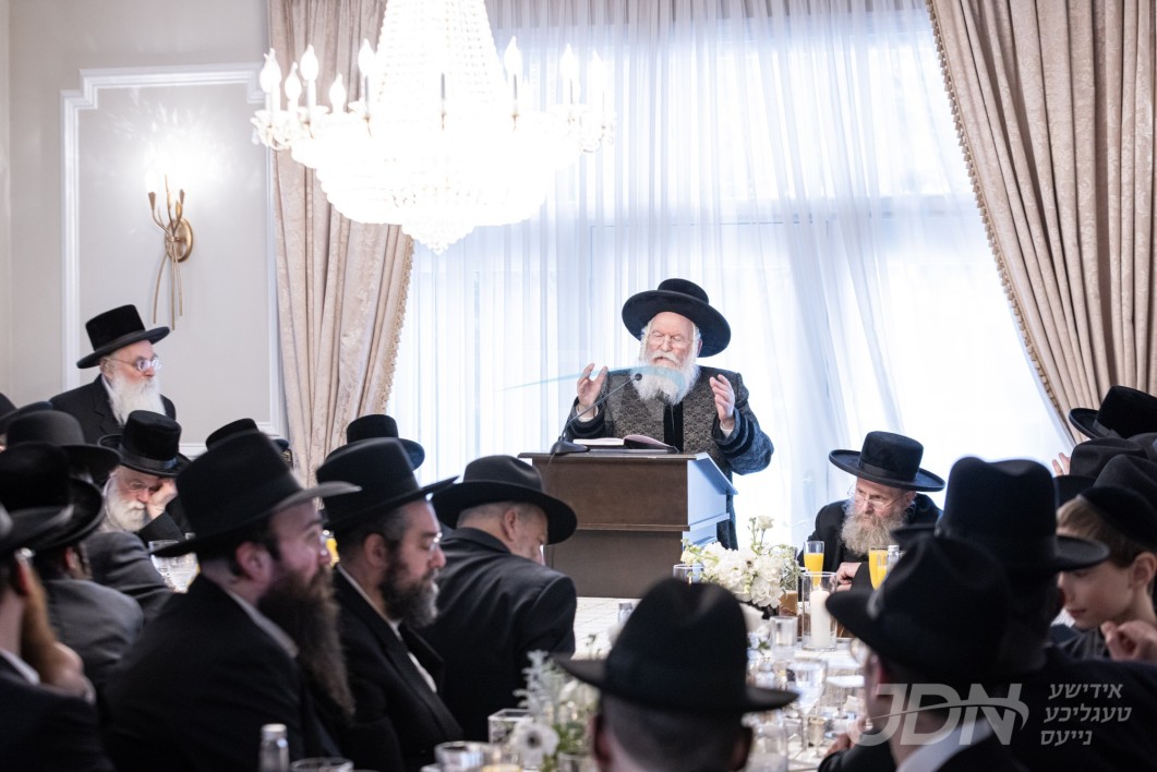 דינער אין לעיקוואד לטובת כולל באבוב