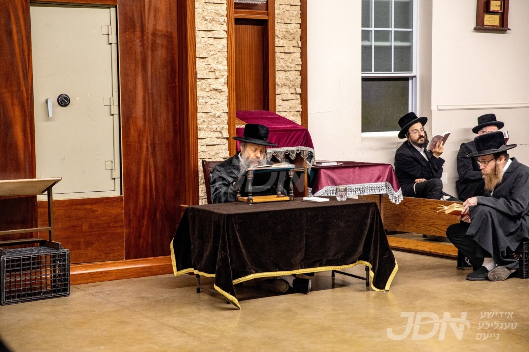 תשעה באב אין חצר הקודש באבוב-45