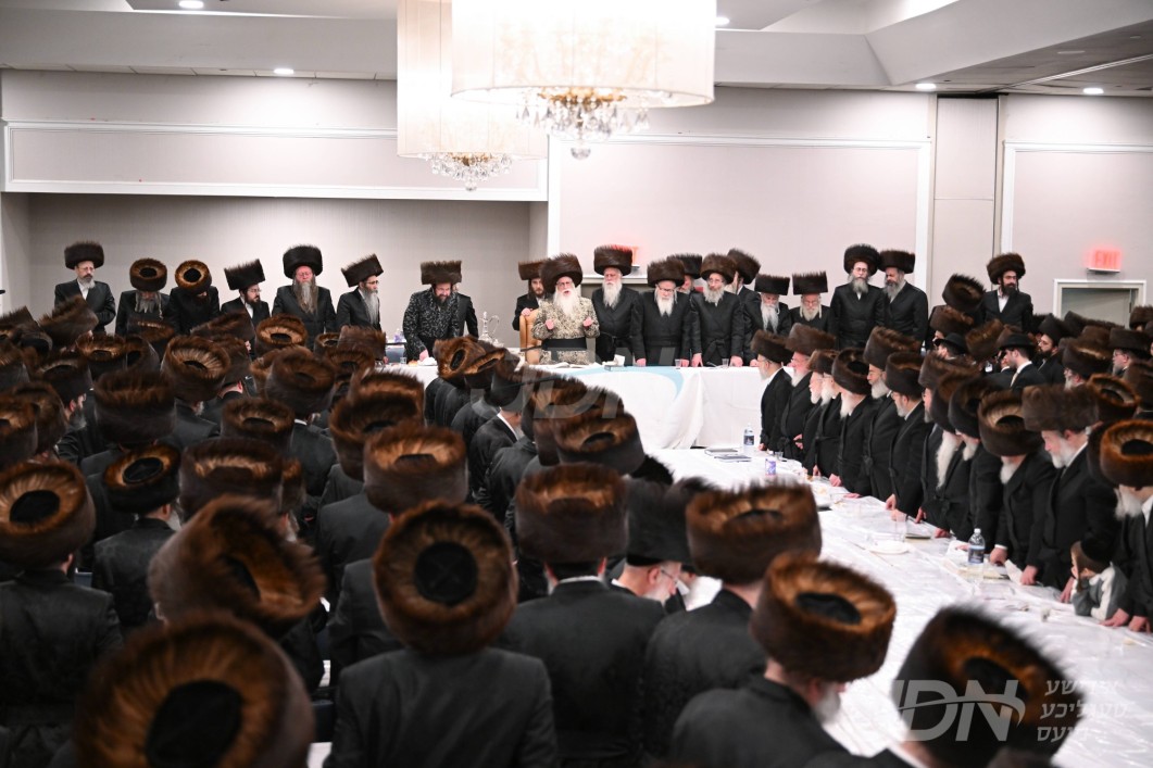 האדמו"ר מצאנז אויף שבת אין ארמון האטעל אין קאנעקטיקוט, מיט די נדיבים ותומכים פון קהילות ומוסדות צאנז בארה"ב