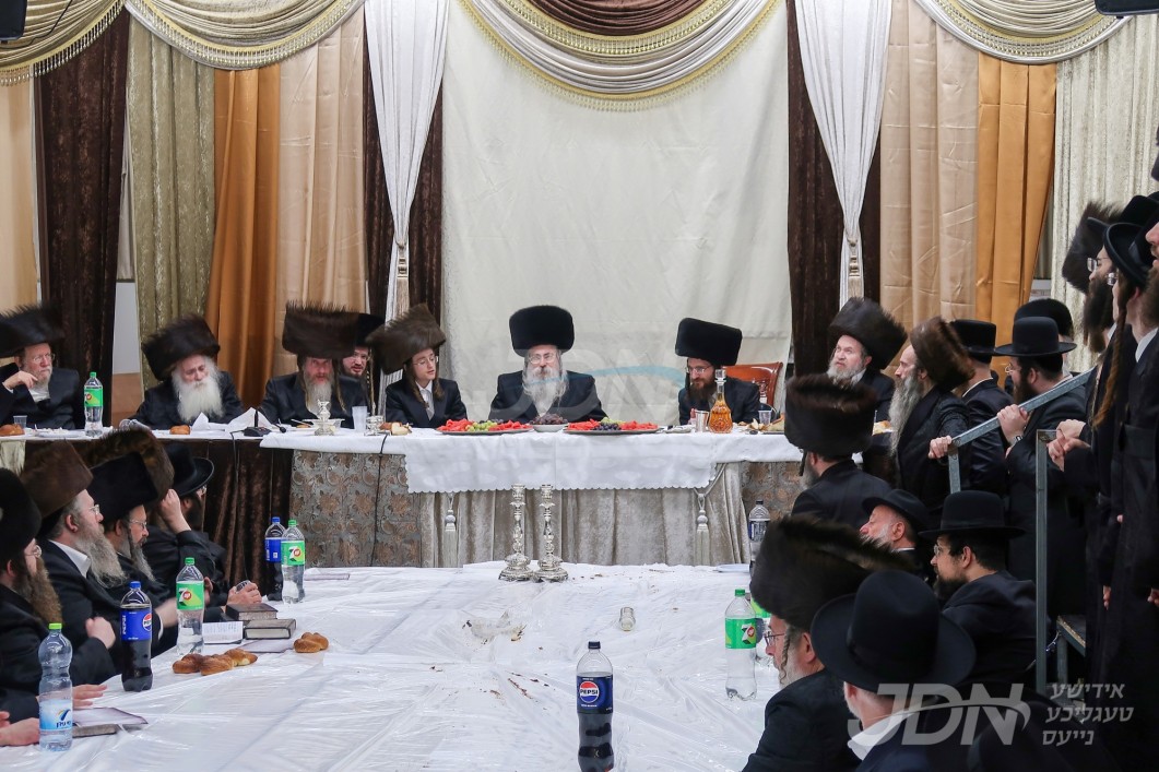 שמחת השבע ברכות פון אן אייניקל פון האדמו&quot;ר מטאלנא