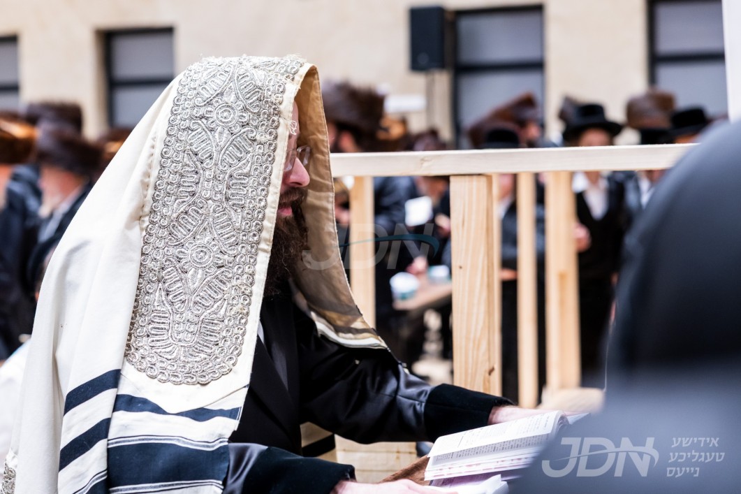 א&#039; סליחות אין חצר הקודש קאסוב