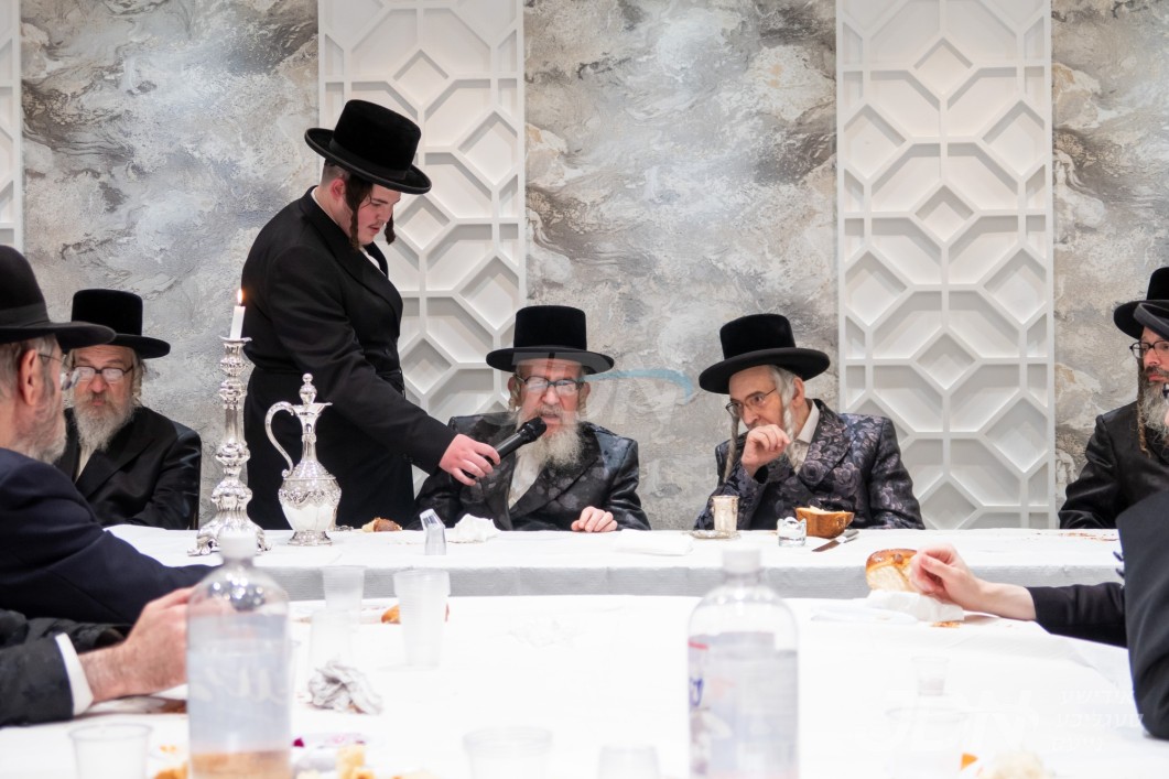 יארצייט פון הרה&quot;ק בעל בני שלשים מקאסאן זי&quot;ע ביי האדמו&quot;ר מקאסאני