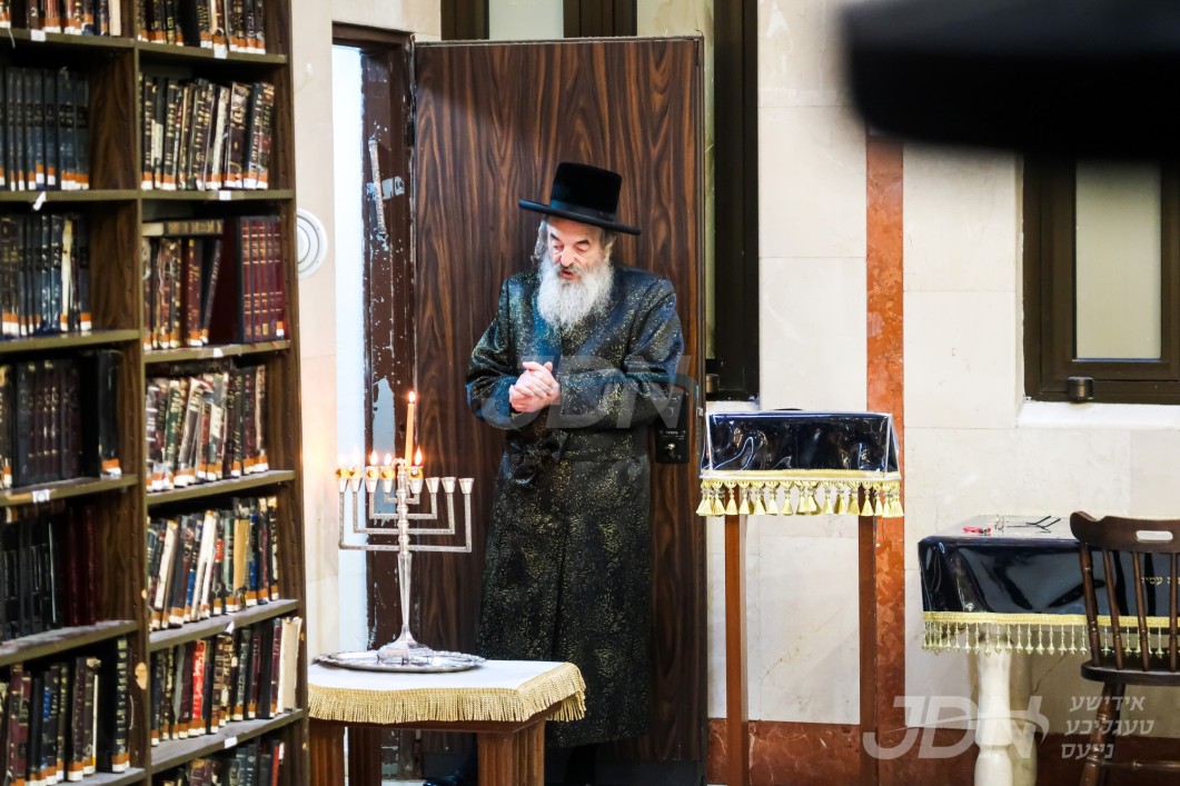 חנוכה אין חצר הקודש לעלוב