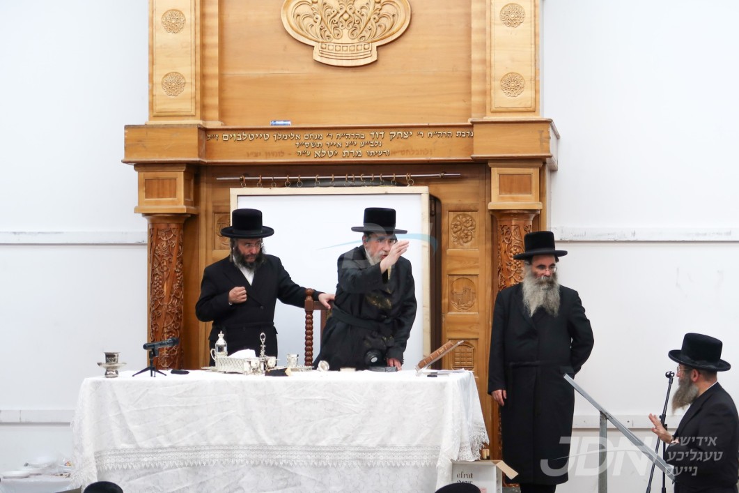 יארצייט פון הרה&quot;ק רבי דוד מראחמיסטריווקא זי&quot;ע ביי האדמו&quot;ר מראחמיסטריווקא