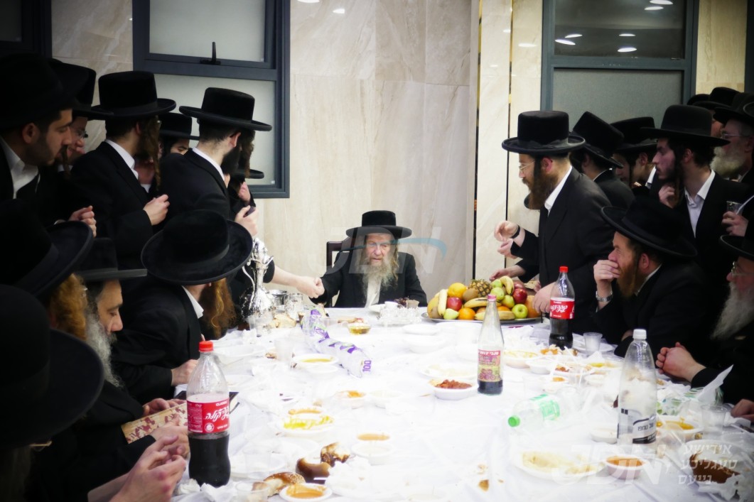 יארצייט פון הרה"ק רבי משה מלעלוב זי"ע ביי האדמו"ר מלעלוב ניקלשבורג