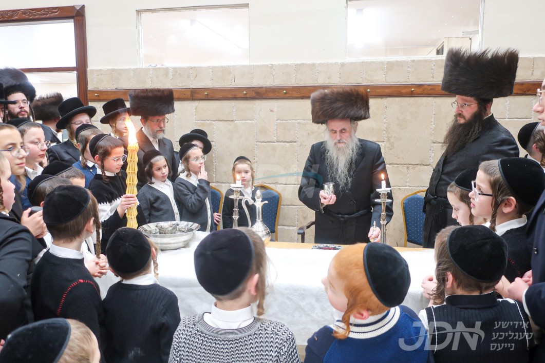 האדמו&quot;ר מפאלטישאן מוצש&quot;ק אין לאנדאן