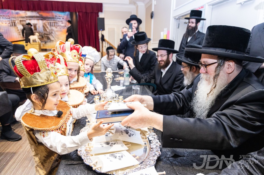 חומש סעודה אין תלמוד תורה קאליש אין בארא פארק