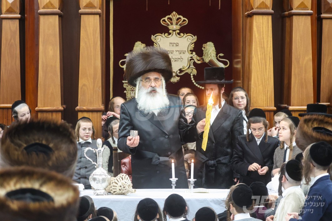 האדמו"ר מדושינסקיא מוצש"ק אין בית שמש