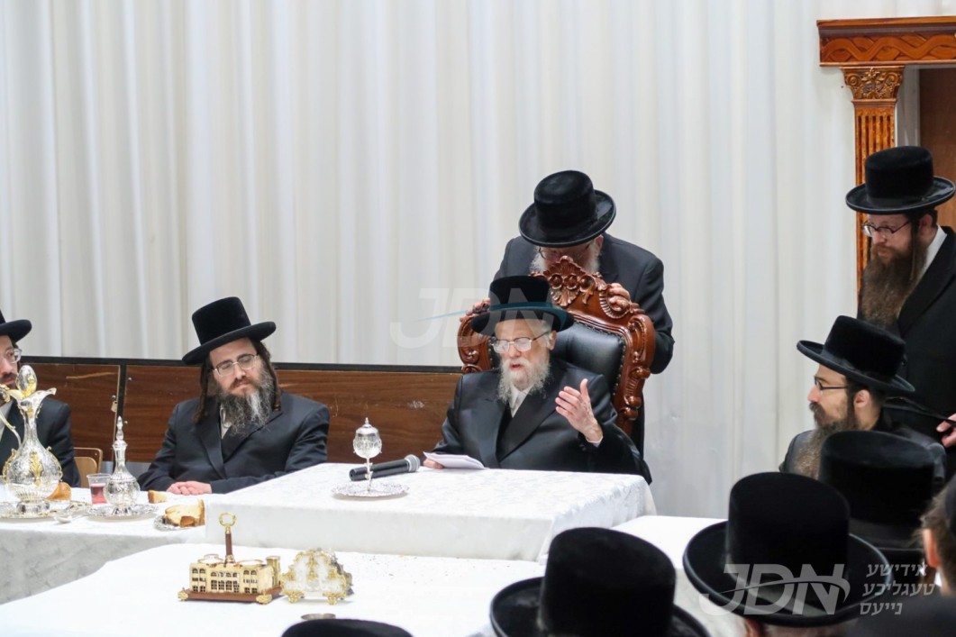 יארצייט פון הרה"ק בעל אהבת ישראל מוויזניץ זי"ע ביי האדמו"ר מסערט וויזניץ