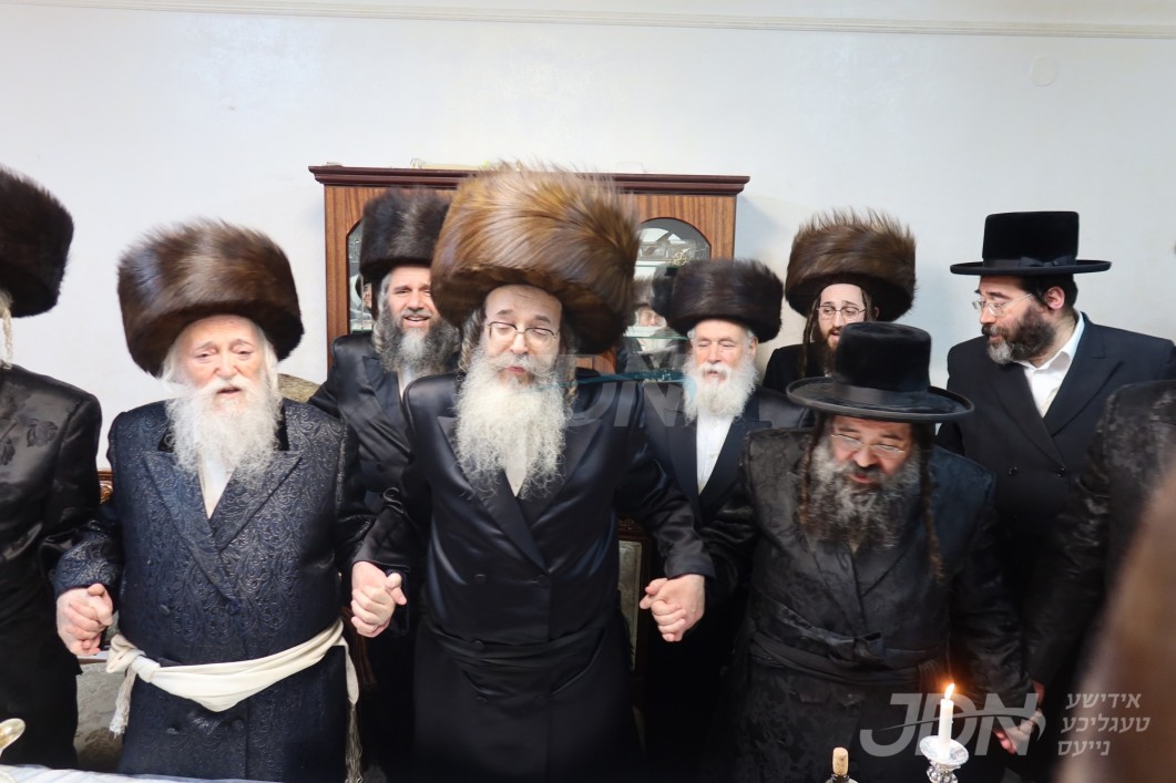 שמחת הברית פון אן אייניקל פון האדמו"ר מתולדות משה