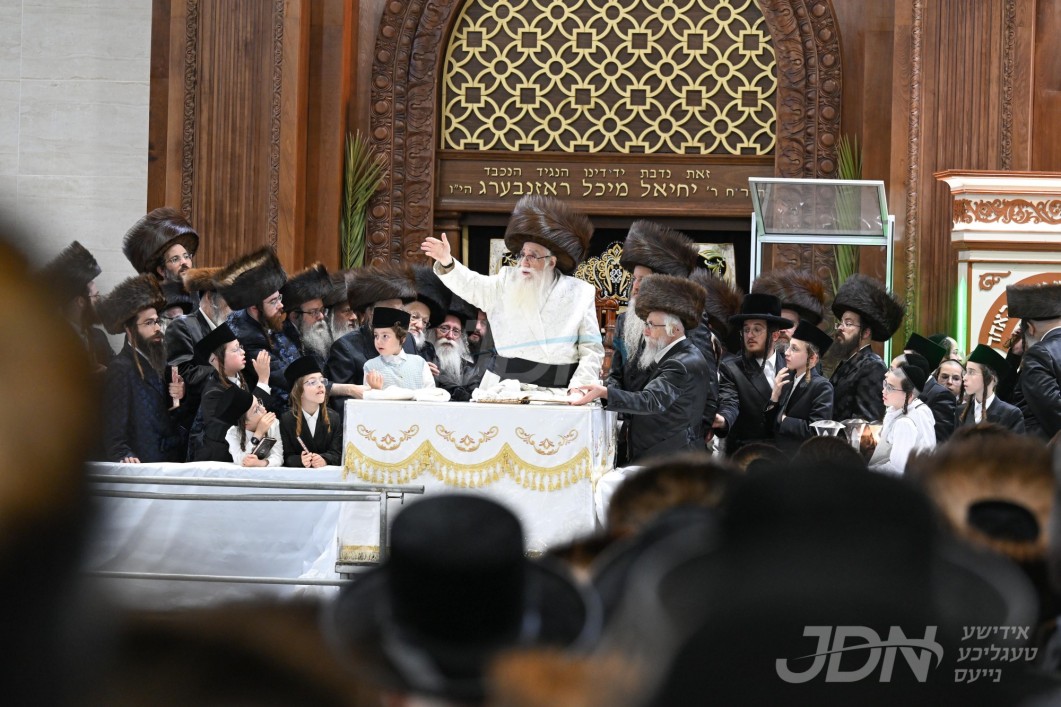 יום טוב שבועות אין חצר הקודש צאנז