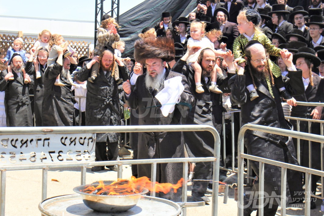 ל&quot;ג בעומר אין חצר הקודש לעלוב