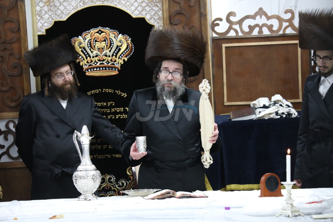 צהלי ורוני יושבת מאנטשעסטער: האדמו"ר מסקולען ירושלים וועט פראווענען א ערשטמאליגע געהויבענע שבת אין מאנטשעסטער