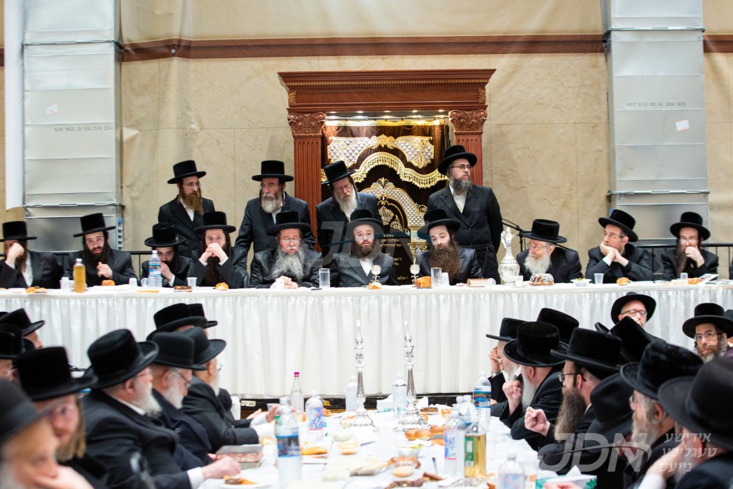 ערשטע יארצייט פון כ&quot;ק אדמו&quot;ר מקאסוב זצ&quot;ל