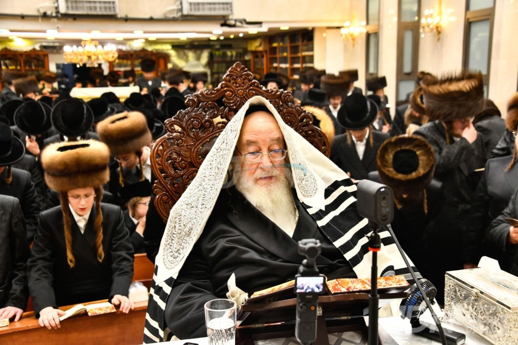 א&#039; סליחות אין חצר הקודש ספינקא