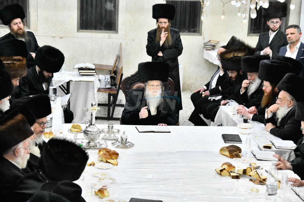 יארצייט פון הרה&quot;ק בעל אמרי שאול ממאדזיץ זי&quot;ע ביי האדמו&quot;ר ממאדזיץ