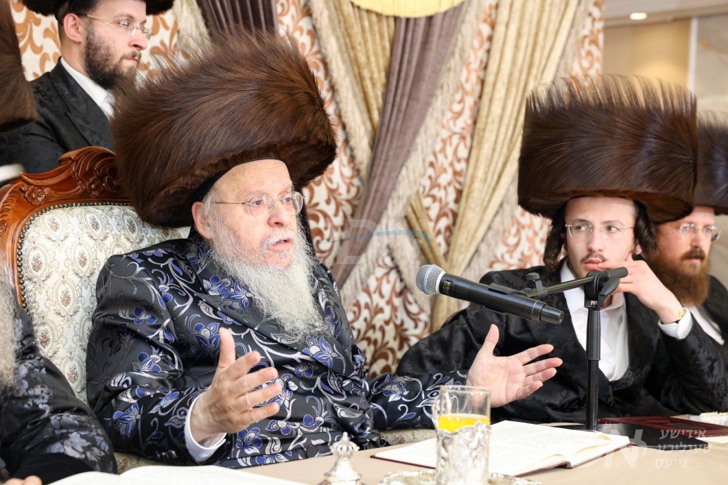 לקיים בנו חכמי ישראל: האדמו"ר מבאסטאן גייט אריבער היינט א קאמפליצירטע אפעראציע