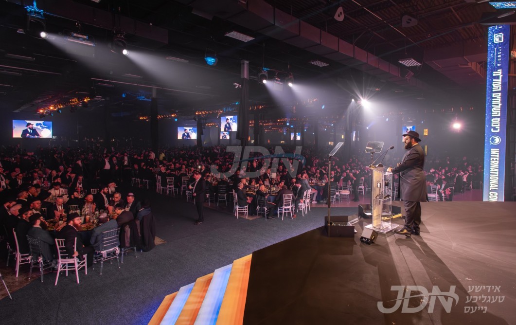 יערליכע כינוס השלוחים פון טויזענטער שלוחי חב&quot;ד אלוועלטליך, אין ניו דזשערזי עקספא צענטער