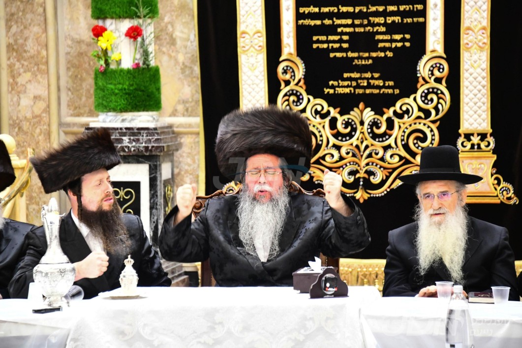 מוצאי שבועות אין חצר הקודש שבט הלוי