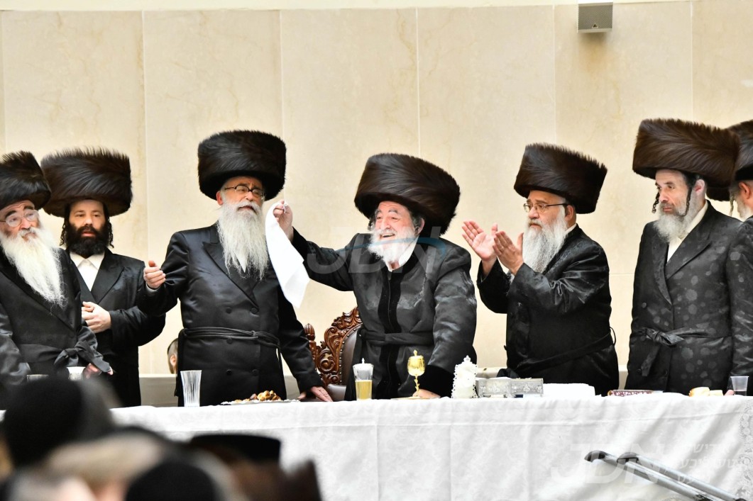 שמחת הפארשפיל לקראת די שמחת החתונה פון אן אור אייניקל פון האדמו"ר מוויזניץ