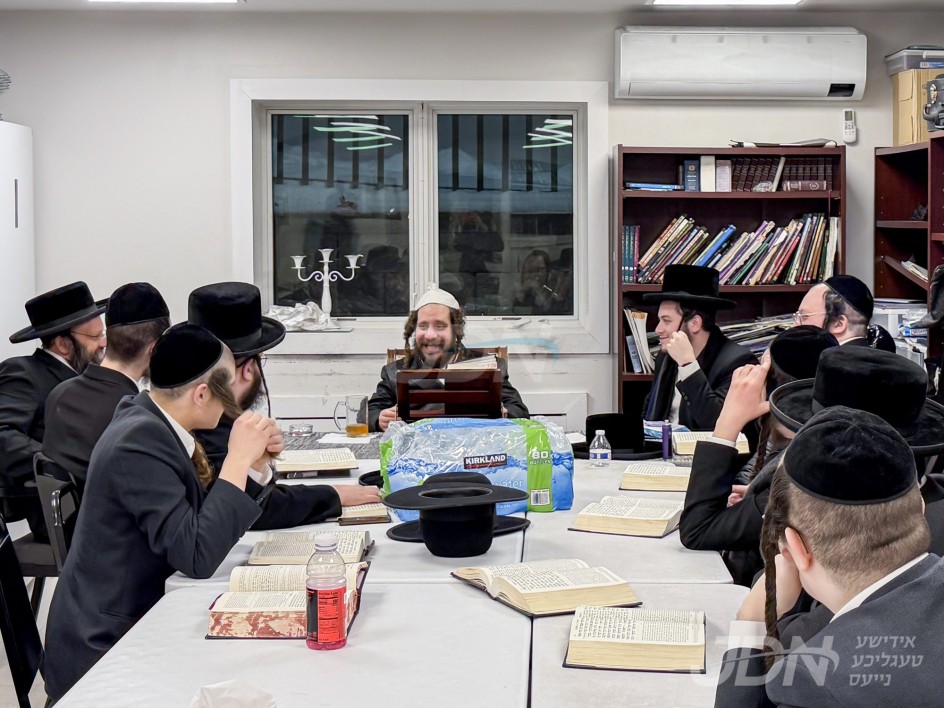 האדמו"ר מקרעטשניף כפר עטה אנגעקומען צוגאסט קיין ניו יארק, וועט פראווענען שבת אין די עירמאונט געגנט אין מאנסי