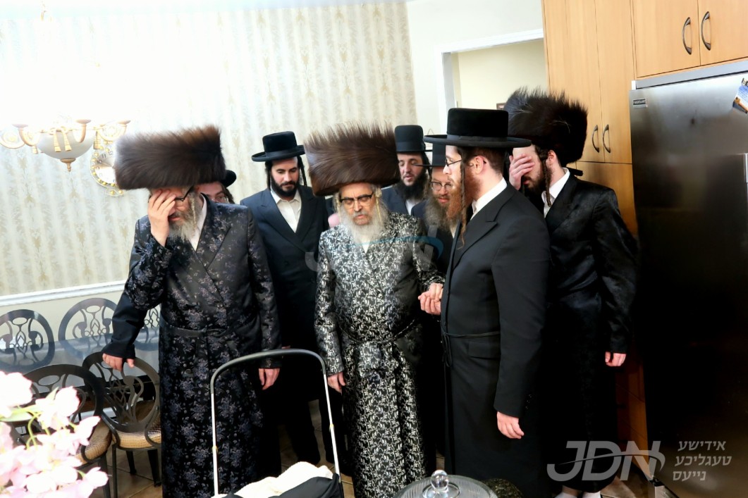 שמחת הוואכנאכט און ברית פון אן אור אייניקל פון האדמו&quot;ר מסאטמאר