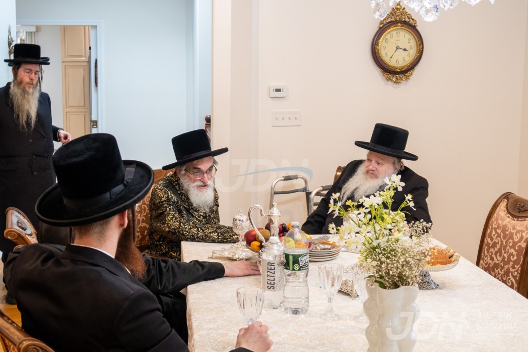 האדמו&quot;ר מוויזניץ באזוכט ביי גיסו אב&quot;ד קהל אברכים מאנסי