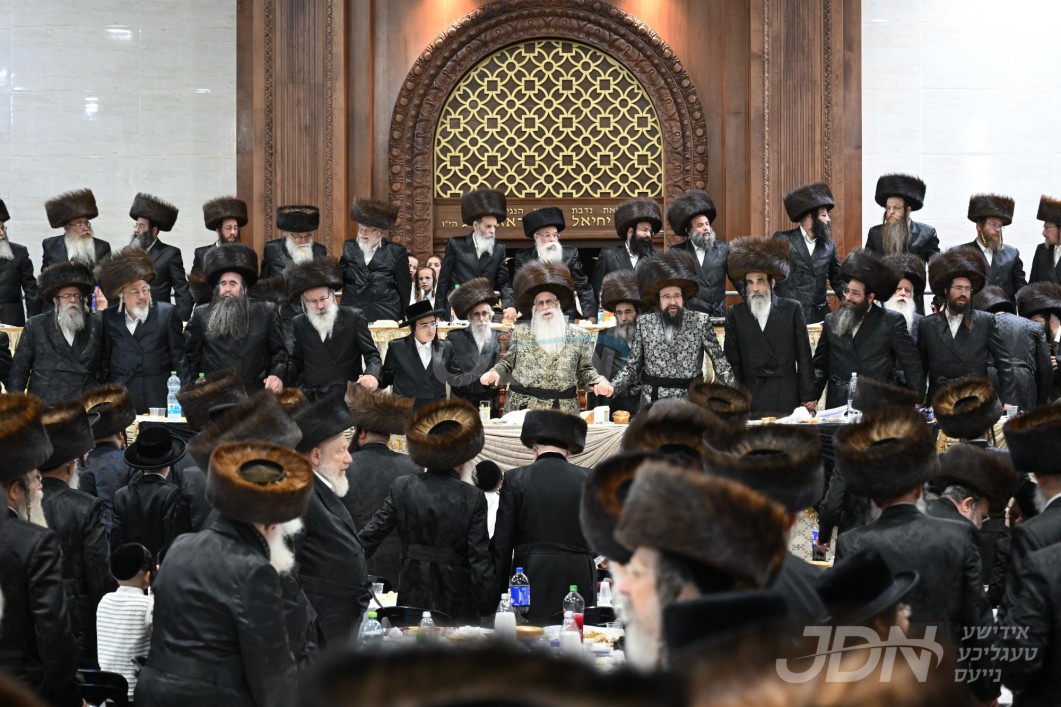 שמחת הבר מצוה פון אן אייניקל פון האדמו&quot;ר מצאנז