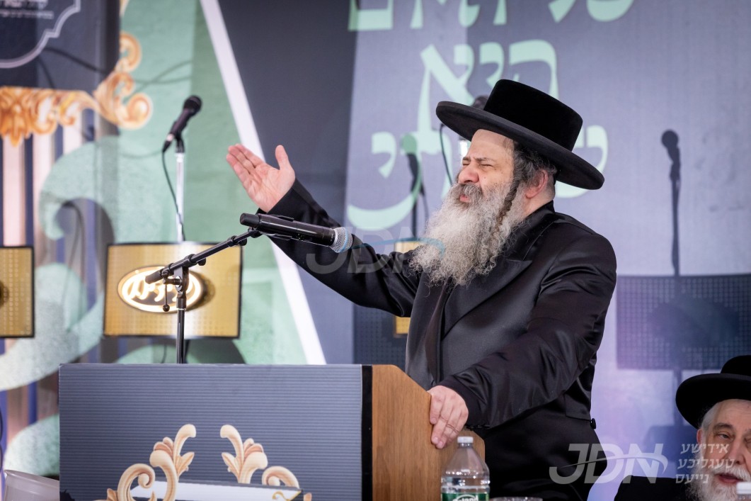 יום שכולו תורה און סיום אין קהילת תפארת אליעזר