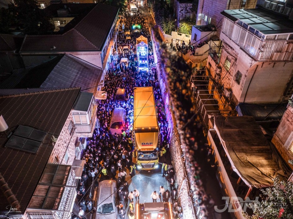 היסטארישע קידוש שם שמים הילכט אפ בחוצות ארץ הקודש, ביומא דהילולא קדישא פון הרה&quot;ק מסאטמאר זי&quot;ע