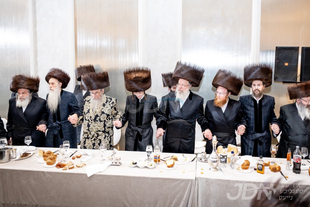 שמחת החתונה בבית ביאלא לאנדאן - בלאזוב