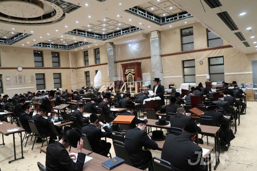 די 10&#039;טע פארהער במסגרת ארגון זכור ושמור ווי אלפי ישראל לערנען און פארהערן זיך הלכות שבת משנה ברורה