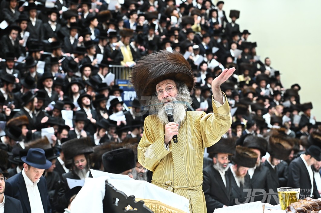 הגה&quot;צ רבי אלימלך בידערמאן ביי מלוה מלכה לקראת די יארצייט פון הרה&quot;ק בעל בת עין זי&quot;ע