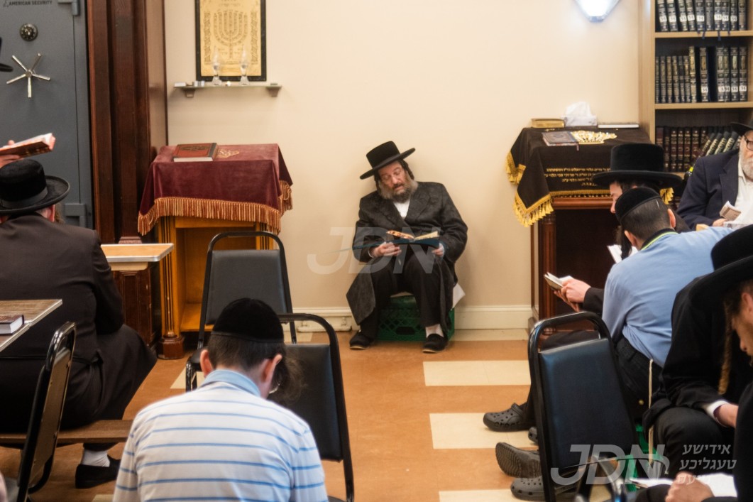 תשעה באב ביי גאב&quot;ד קראסנא