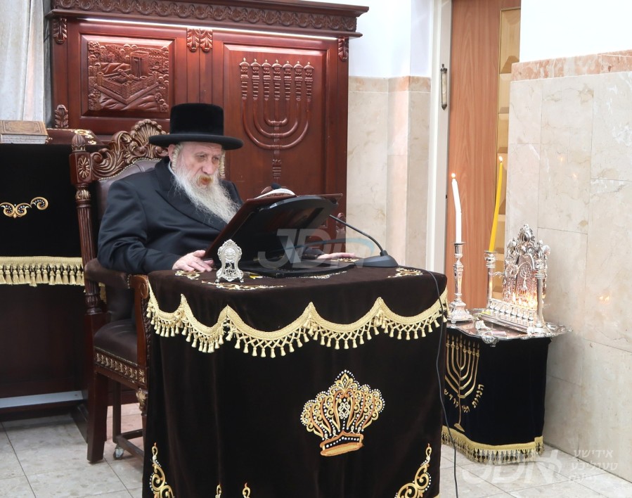 חנוכה אין טשארנאביל