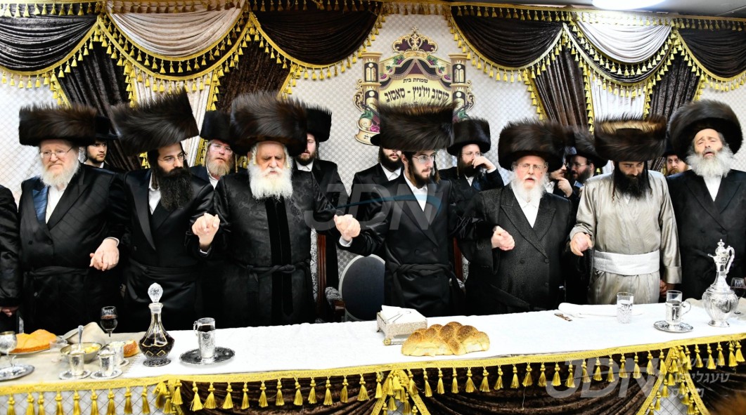 ווידעא: שמחת החתונה בבית קוסב וויזניץ - סאסוב