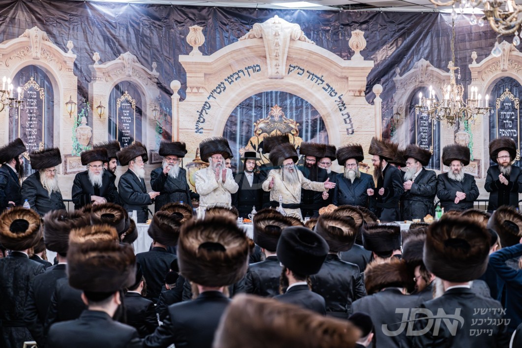 שמחת החתונה בבית בית יצחק ספינקא - ראחוב