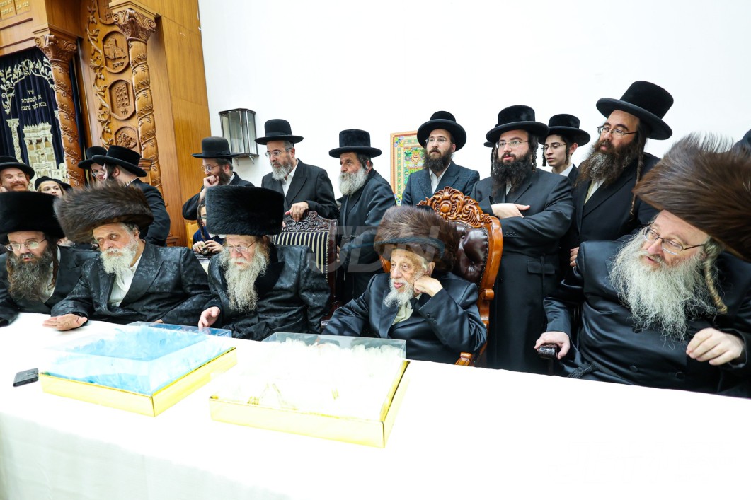 שמחת פדיון הבן בבית קאזמיר - ביאלא - לעלוב בית שמש - קאפיטשניץ