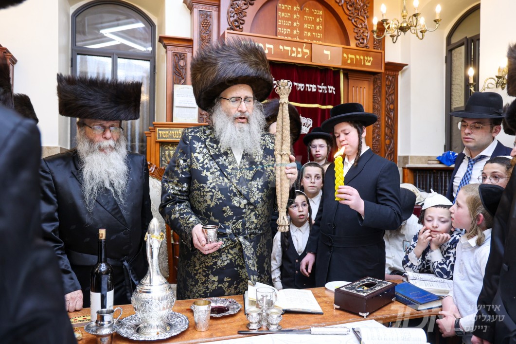 האדמו&quot;ר מספינקא מוצש&quot;ק אין ירושלים