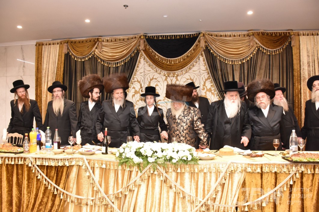 שמחת הבר מצוה פון אן אור אייניקל פון האדמו&quot;ר משאץ