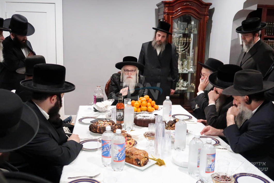 האדמו&quot;ר מקאשוי באזוכט אין לאס אנזשעלעס